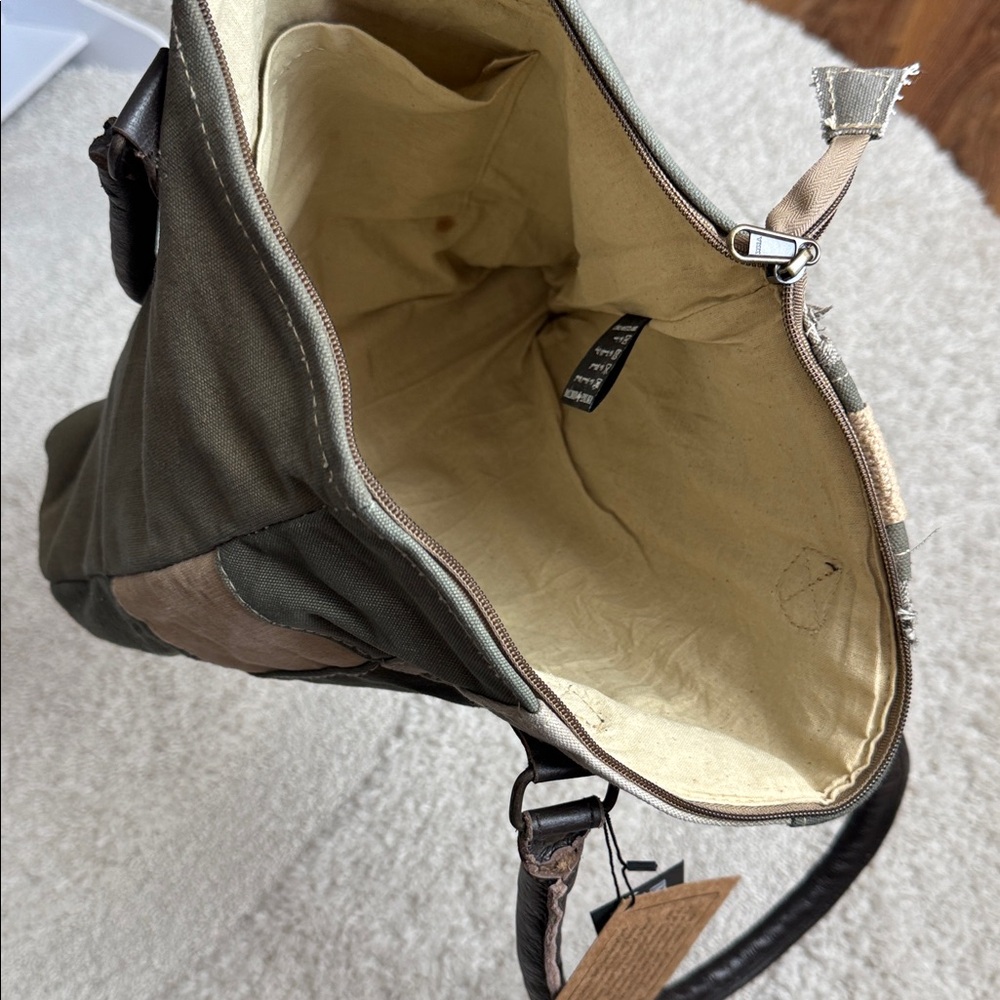 Vintage Addiction Recycled Military Tent Canvas Patchwork Tote Bag NWT - Picture 5 of 5